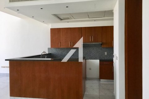 Duplex in DIFC, Dubai, UAE 2 bedrooms, 150.6 sq.m. № 623868 - photo 11