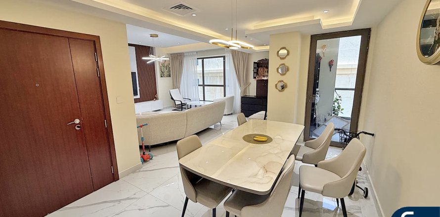 Leilighet i Jumeirah Beach Residence, Dubai, Emiratene 2 soverom, 117 kvm nr. 666446