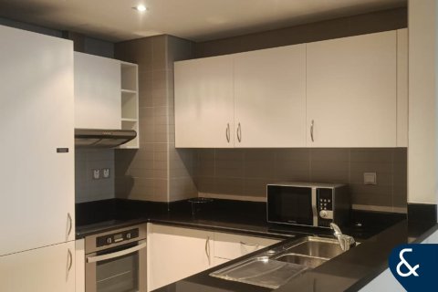 Huoneisto Palm Jumeirah, Dubai, Arabiemiraatit 1 makuuhuone, 108 m2 № 666449 - kuva 12