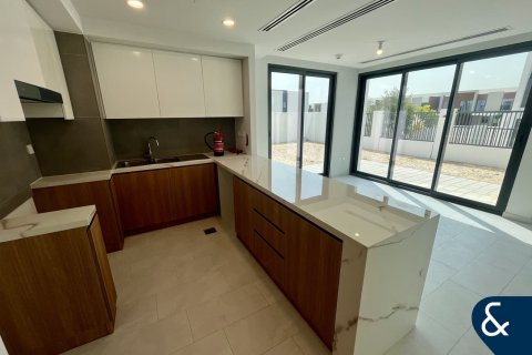 Adosado en venta en Dubai Land, Dubai, EAU 4 dormitorios, 217 m2 № 666447 - foto 3