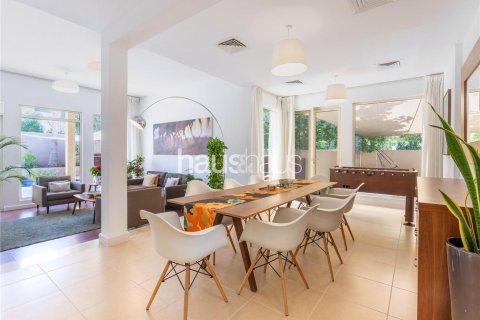 Vila v Arabian Ranches, Dubai, SAE 4 ložnice, 372 m² Č.: 625642 - fotografie 3