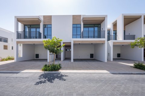 Таунхаус Arabian Ranches 3, Дубай, БАӘ-да 3 жатын бөлмелер, 125 м² № 739874
