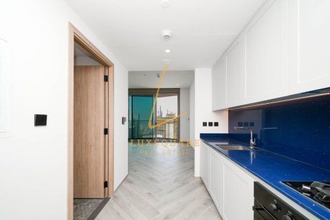 Apartment sa Business Bay, Dubai, UAE 1 silid, 38 sq.m. № 689593 - larawan 3