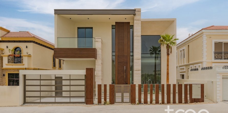 Villa itt: Jumeirah Park, Dubai, EAE, 6 hálószoba, 836.13 m², azonosító: 733020