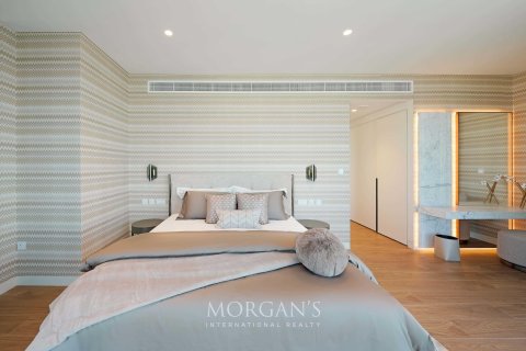 Apartment in Jumeirah Lake Towers, Dubai, UAE 3 bedrooms, 180.1 sq.m. № 591024 - photo 15