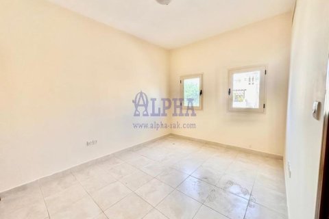 Villa til leie i Al Hamra Village, Ras Al Khaimah, Emiratene 3 soverom, 197 kvm Nr. 709457 - Foto 11