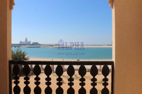 Al Hamra Village, Ras Al Khaimah, BAE’de villa 5 yatak odası, 1300.6 m&sup2; No 709458