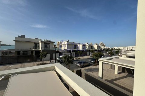 خانه شهری برای اجاره در Al Hamra Village، Ras Al Khaimah، امارات متحده عربی 2 خوابه ، 136.9 متر مربع ، شماره 709460 - تصویر 8