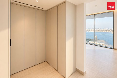 Apartament në Palm Jumeirah, Dubai, Emiratet e Bashkuara Arabe 2 dhoma gjumi, 163.6 m2. № 760892 - Foto 5