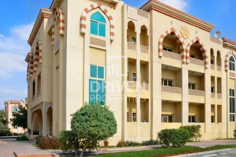 Edificio en venta en Dubai Investment Park, Dubai, EAU 1005.68 m2 № 762437 - foto 22