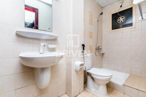 Edificio en venta en Dubai Investment Park, Dubai, EAU 1005.68 m2 № 762437 - foto 17