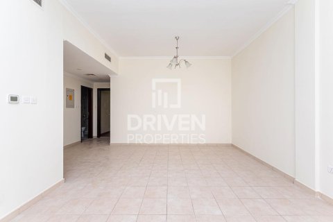 Edificio en venta en Dubai Investment Park, Dubai, EAU 1005.68 m2 № 762437 - foto 4