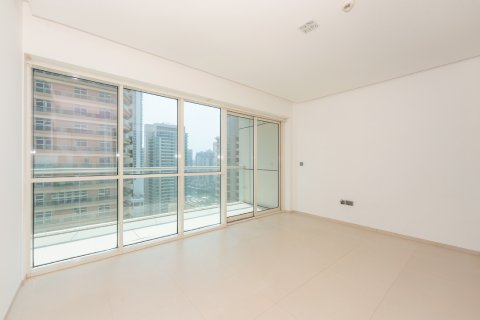 Apartment in Dubai Marina, Dubai, UAE 1 bedroom, 65.01 sq.m. № 748650 - photo 2