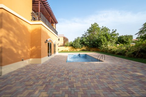 Vila v The Villa, Dubai, SAE 5 spální, 529.55 m2 č. 748652 - Fotografia 19