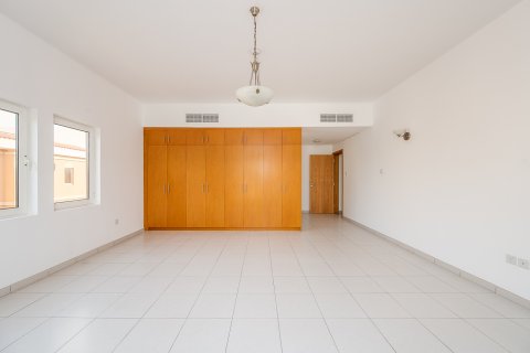 Vila v The Villa, Dubai, SAE 5 spální, 529.55 m2 č. 748652 - Fotografia 9