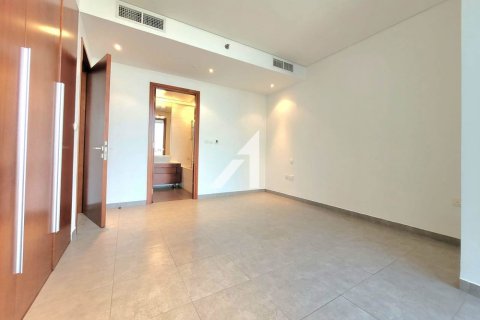 شقة للإيجار في Sheikh Zayed Road، دبي، الإمارات العربية المتحدة 1 غرفة نوم ، 95 متر مربع ، رقم 702990 - صورة 3