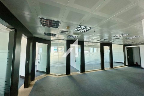 Снять в аренду офис в Sheikh Zayed Road, Дубай, ОАЭ 186м2, № 702987 - фото 5
