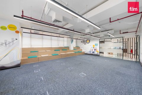 Office in Dubai, UAE 1121.7 sq.m. № 720419 - photo 8