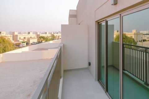 Villa à louer à Jebel Ali, Dubai, EAU 4 chambres, 742 m2 № 688374 - photo 18