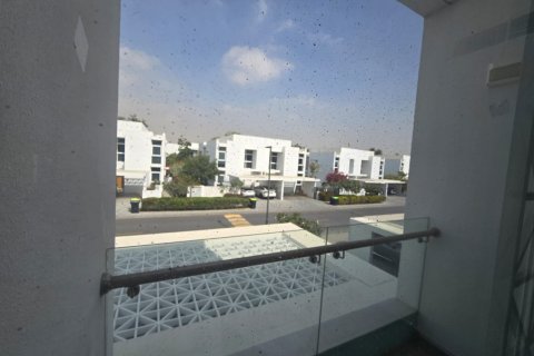 Radový dom v Mudon, Dubai, SAE 3 spálne, 191 m2 č. 688375 - Fotografia 4