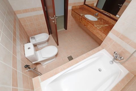 Dzīvoklis Dubai Marina, Dubaijā, AAE 2 istabas, 243 m2 Nr. 688372