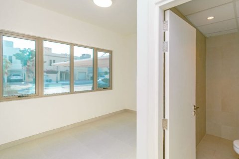 Villa itt: Jebel Ali, Dubai, EAE, 4 hálószoba, 744 m², azonosító: 688373 - fénykép 9