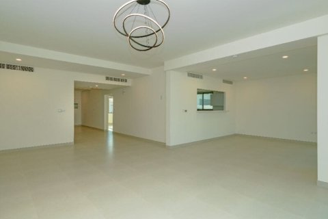 Vila v Jebel Ali, Dubai, SAE 4 spálne, 744 m2 č. 688373 - Fotografia 18