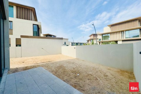 Таунхаус Дубай, БАӘ-да 3 жатын бөлмелер, 311.9 м² № 682177 - фото 15