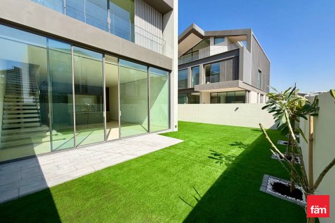 Casa urbana para arrendamento em Dubai, EAU 3 quartos, 311.9 m2 № 682177 - foto 29
