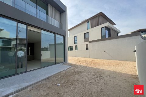 Таунхаус Дубай, БАӘ-да 3 жатын бөлмелер, 311.9 м² № 682177 - фото 16