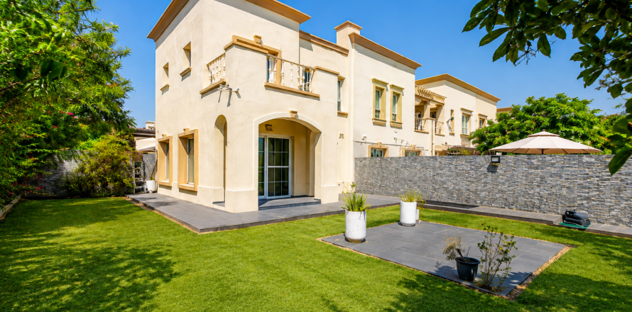 Villa asukohaga The Springs, Dubai, AÜE: 2 magamistoaga, 260.22 m² Nr 757566