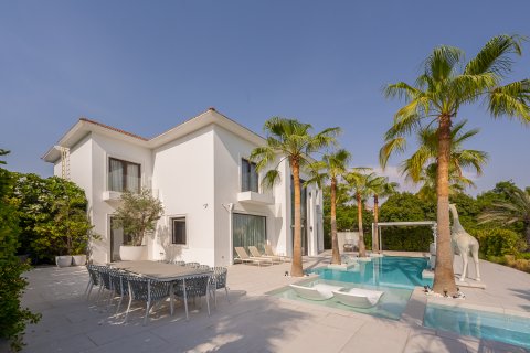 Willa do wynajęcia w Jumeirah Islands, Dubai, ZEA 4 sypialnie, 480.96 mkw., nr 757567 - zdjęcie 2