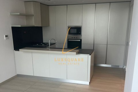 Apartamento en alquiler en Jumeirah Village Circle, Dubai, EAU 2 dormitorios, 93 m2 № 693831 - foto 2