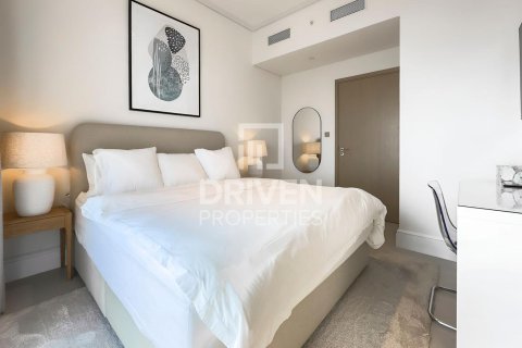 Apartamento en alquiler en Downtown Dubai (Downtown Burj Dubai), Dubai, EAU 3 dormitorios, 122.45 m2 № 768162 - foto 5