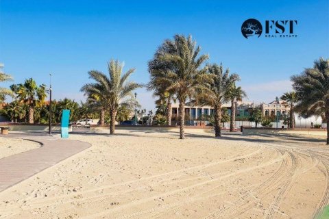 Land in Deira, Dubai, UAE 1440.3 sq.m. № 547349 - photo 7