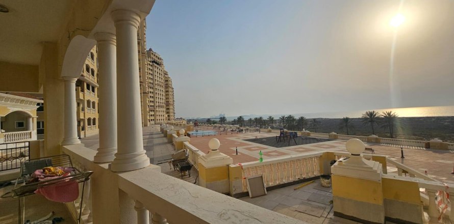 Apartment i Al Hamra Village, Ras Al Khaimah, UAE 2 soveværelser, 102 kvm № 656592
