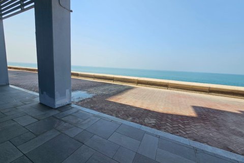 Geschäft zum Verkauf in Al Marjan Island, Ras Al Khaimah, VAE 127 m2 Nr. 656587 - Foto 13