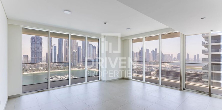 Apartamento em Dubai Harbour, Dubai, EAU 3 quartos, 190.73 m2 № 745475