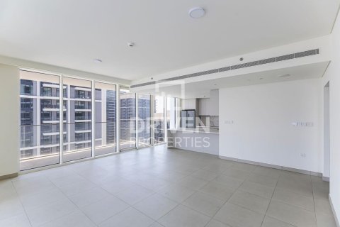 Apartamento para arrendamento em Dubai Harbour, Dubai, EAU 3 quartos, 190.73 m2 № 745475 - foto 2