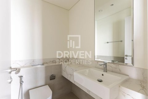 Apartamento para arrendamento em Dubai Harbour, Dubai, EAU 3 quartos, 190.73 m2 № 745475 - foto 8