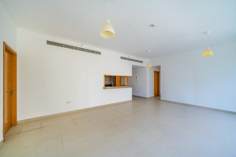 Apartment in Dubai Marina, Dubai, UAE 2 bedrooms, 125.41997903 sq.m. № 703425 - photo 6