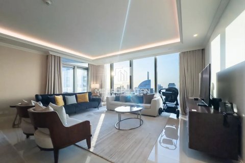 Apartment sa Downtown Dubai (Downtown Burj Dubai), Dubai, UAE 3 silid-tulugan, 203 sq.m. № 592514 - larawan 2