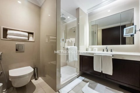 Apartment sa Downtown Dubai (Downtown Burj Dubai), Dubai, UAE 3 silid-tulugan, 203 sq.m. № 592514 - larawan 17