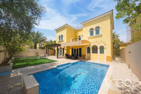 Villa sa Jumeirah Park, Dubai, UAE 3 silid-tulugan, 284.56 sq.m. № 739214