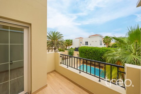 Vila di Arabian Ranches, Dubai, UEA 4 kamar tidur, 236.07 m2 nomor 739219 - foto 24