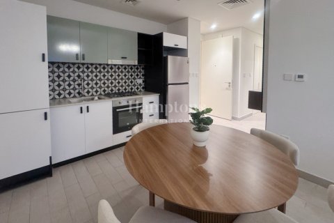 Appartement à Dubai Hills Estate, Dubai, EAU: 2 chambres, 69.6596 m2 № 719885