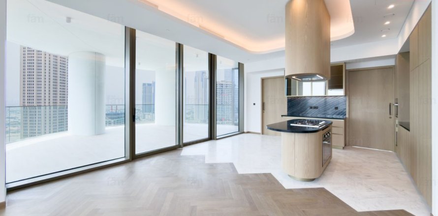 Apartament în Business Bay, Dubai, EAU 3 dormitoare, 290 mp.  №751914
