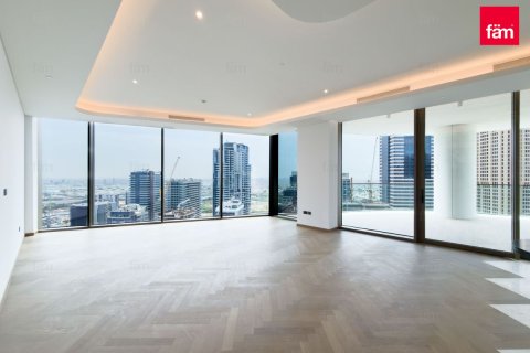 Apartmen di Business Bay, Dubai, UAE 3 bilik tidur, 290 meter persegi № 751914 - foto 2