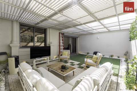 Řadový dům v Al Furjan, Dubai, SAE 4 ložnice, 226 m² Č.: 694354 - fotografie 27