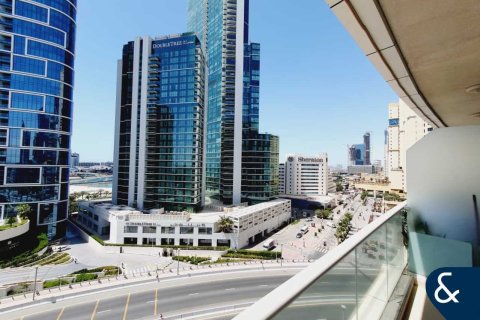 Apartmen di Dubai Marina, Dubai, UAE 3 bilik tidur, 187 meter persegi № 666539 - foto 6